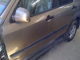 2004 HONDA CR-V, GOLD,EX,2.4L, AWD.  A25076